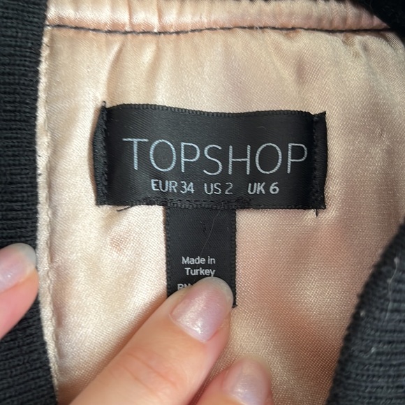 TopShop women’s pink and green camo print bomber jacket - Picture 3 of 4